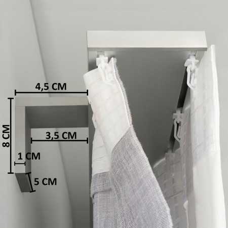 ATENA A PARETE CON STAFFE