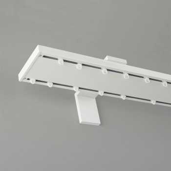 ATENA A PARETE CON STAFFE