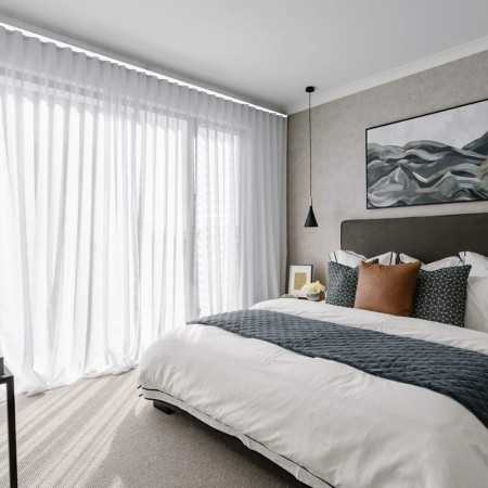 EROS A PARETE - STAFFE DA 15 CM EROS A PARETE - STAFFE DA 15 CM