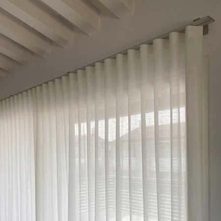 CRIO A PARETE CON STAFFE